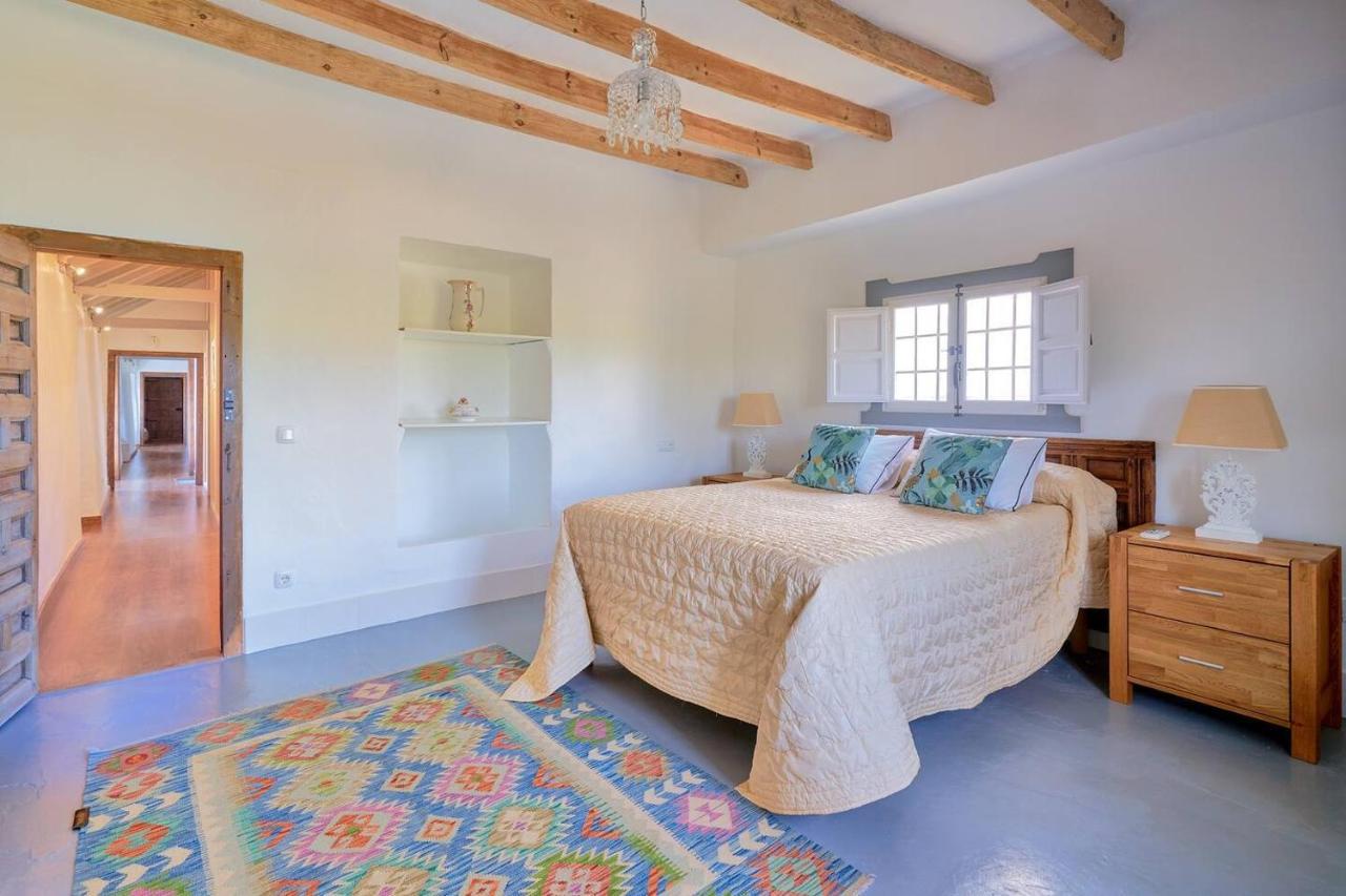 Historical Charming Cortijo Antequera Exclusive Villaer Málaga